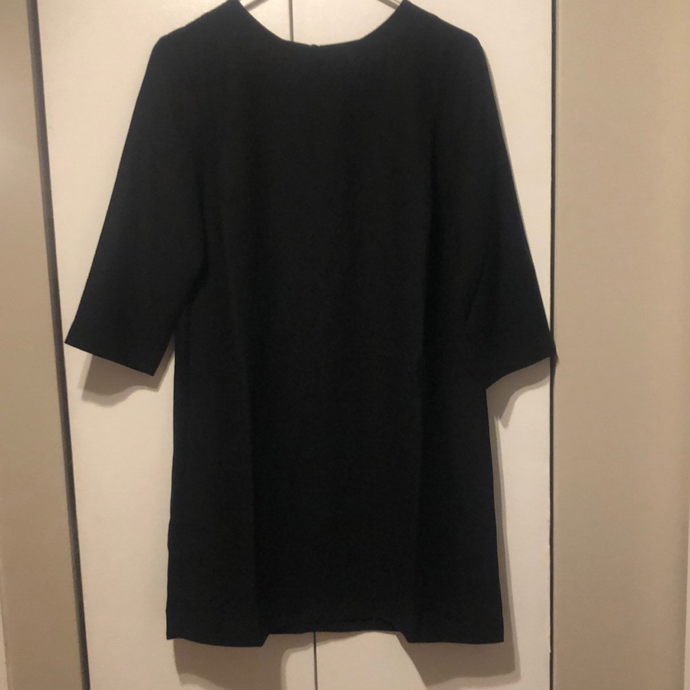 Black shift dress